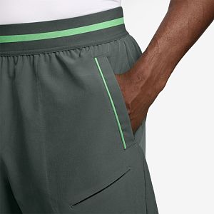 Nike Dri Fit advantage 6in short